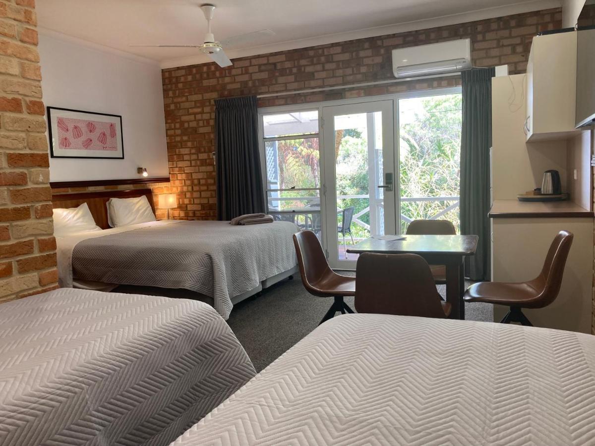 เอดจ์ออฟเดอะฟอเรสต์ Motel Margaret River ภายนอก รูปภาพ